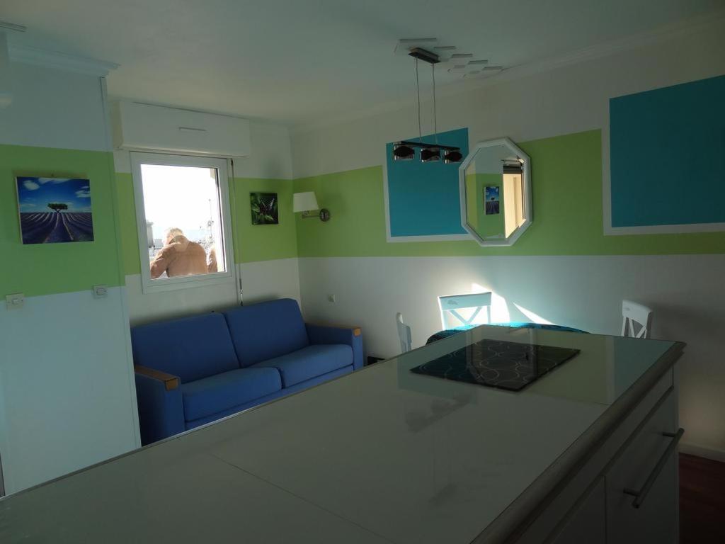 Appartement Promenade Des Bains Сен-Рафаэль Экстерьер фото